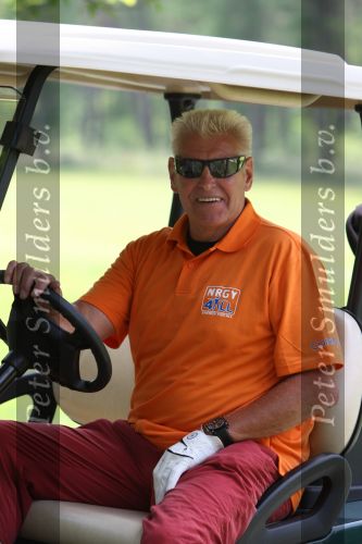 Ommen, 25 Mei 2009 Energy4all Golfdag 2009 op golfbaan Hooge Graven
met veel BN-ers, georganiseerd door golfpro Joost Hage en zijn vrouw Gina Hage
Piet Schrijvers
Peter Smulders BV Eindhoven