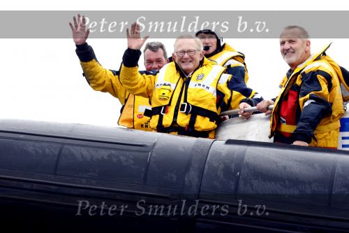 Hoek v Holland 3 november 2007
Pieter v Vollenhoven tijdens make a difference day met reddingsbrigade op boot.