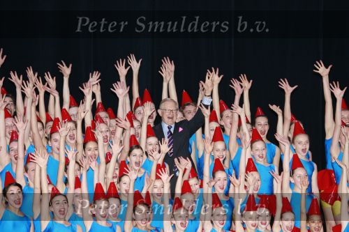 Apeldoorn 19 januari 2008
Prinses Margriet Pieter v Vollenhoven Prins Maurits Prinses Marilene Prins Bernhard jr  een zwangere Prinses Annette Prins Pieter Christiaan Prinses Anita Prins Floris Prinses Aimee Koningin Beatrix Prins Constantijn Prinses Laurentien Prins Friso Prinses Mabel Wisse Smit Prins Carlos en Prinses carolien bij voorstelling in Theater tbv vefrjaardag prinses Margriet