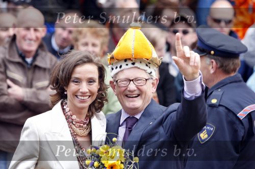Makkum en Franeker30 april 2008
Koninginnedag 2008 met Koningin Beatrix Prins Willem Alexander Friso Constantijn Maurits Floris Pieter Christiaan Pieter v Vollenhoven en de prinsessen Maxima Laurentien Mabel Aimee Anita Margriet en Marilene.
Peter Smulders bv