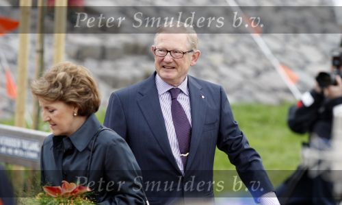 Makkum en Franeker30 april 2008
Koninginnedag 2008 met Koningin Beatrix Prins Willem Alexander Friso Constantijn Maurits Floris Pieter Christiaan Pieter v Vollenhoven en de prinsessen Maxima Laurentien Mabel Aimee Anita Margriet en Marilene.
Peter Smulders bv