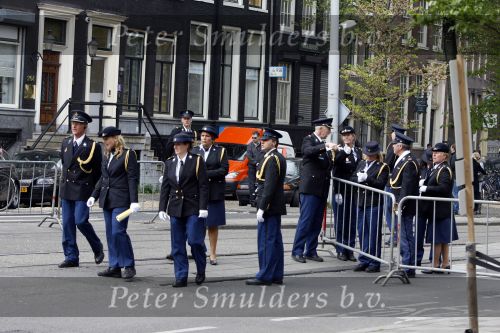 Amsterdam 4 mei 2009
Dodenherdenking op de dam met oa aanwezig Koningin Beatrix Prins Willem Alexander en prinses maxima. er was extra veel politie op de been
Peter Smulders bv