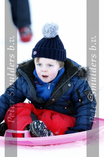 Lech 10 februari 2008
Fotosessie Koninklijke familie. Aanwezig waren Koningin Beatrix Maxima Prins Willem Alexander Amalai Alexia Ariane Prins Constantijn Prinses Laurentien Eloise Claus Cazimir en Elenore.