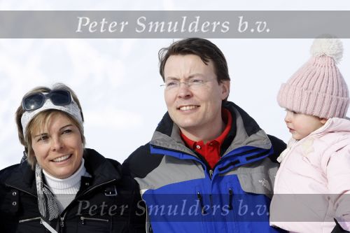 Lech 16 februari 2009
Fotosessie met de koninklijke familie in Oberlech. Koningin Beatrix Prins Willem Alexander Prinses Maxima Amalia Alexia Ariane Prins Constantijn Prins es Laurentien Claus Cazimir Eloise en  Leonore.
Peter Smulders bv