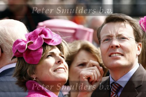 Makkum en Franeker30 april 2008
Koninginnedag 2008 met Koningin Beatrix Prins Willem Alexander Friso Constantijn Maurits Floris Pieter Christiaan Pieter v Vollenhoven en de prinsessen Maxima Laurentien Mabel Aimee Anita Margriet en Marilene.
Peter Smulders bv
