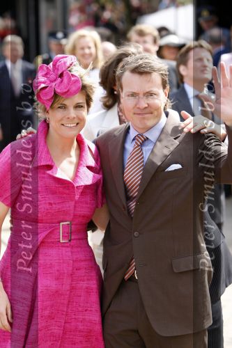 Makkum en Franeker30 april 2008
Koninginnedag 2008 met Koningin Beatrix Prins Willem Alexander Friso Constantijn Maurits Floris Pieter Christiaan Pieter v Vollenhoven en de prinsessen Maxima Laurentien Mabel Aimee Anita Margriet en Marilene.
Peter Smulders bv