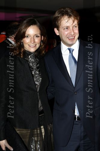 Apeldoorn 19 januari 2008
Prinses Margriet Pieter v Vollenhoven Prins Maurits Prinses Marilene Prins Bernhard jr  een zwangere Prinses Annette Prins Pieter Christiaan Prinses Anita Prins Floris Prinses Aimee Koningin Beatrix Prins Constantijn Prinses Laurentien Prins Friso Prinses Mabel Wisse Smit Prins Carlos en Prinses carolien bij voorstelling in Theater tbv vefrjaardag prinses Margriet