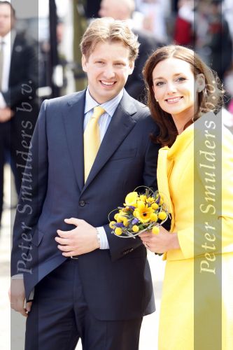 Makkum en Franeker30 april 2008
Koninginnedag 2008 met Koningin Beatrix Prins Willem Alexander Friso Constantijn Maurits Floris Pieter Christiaan Pieter v Vollenhoven en de prinsessen Maxima Laurentien Mabel Aimee Anita Margriet en Marilene.
Peter Smulders bv