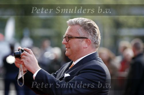 Utrecht 28 april 2009
Pieter v Vollenhoven viert zijn 70e verjaardag in het Beatrix theater in Utrecht. Prins Laurent van Belgie
Peter Smulders bv