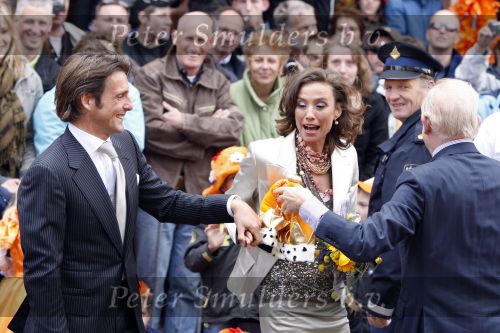 Makkum en Franeker30 april 2008
Koninginnedag 2008 met Koningin Beatrix Prins Willem Alexander Friso Constantijn Maurits Floris Pieter Christiaan Pieter v Vollenhoven en de prinsessen Maxima Laurentien Mabel Aimee Anita Margriet en Marilene.
Peter Smulders bv