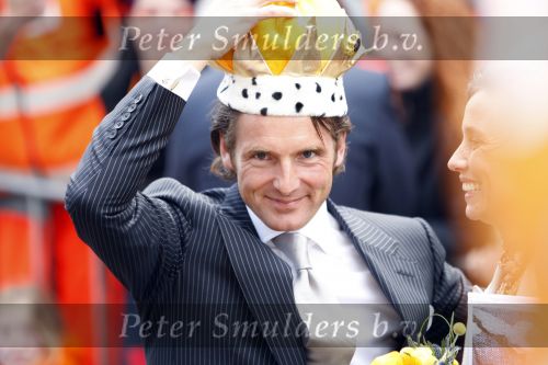 Makkum en Franeker30 april 2008
Koninginnedag 2008 met Koningin Beatrix Prins Willem Alexander Friso Constantijn Maurits Floris Pieter Christiaan Pieter v Vollenhoven en de prinsessen Maxima Laurentien Mabel Aimee Anita Margriet en Marilene.
Peter Smulders bv