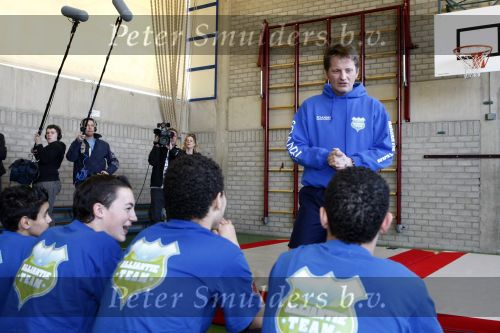 Almere 20 maart 2009
Prins Pieter Christiaan en zijn vrouw Prinses Anita bij sporthal in almere voor Make a difference day.
Peter Smulders bv
