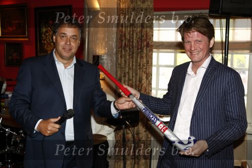 Amstelveen 21 mei 2008
Olympische Lunch Princess waar de T14 hockeystick van Princess wordt gepresenteerd. Aad Ouborg en Prins Pieter Christiaan