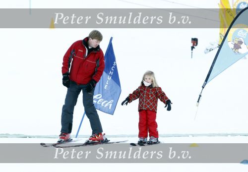 Lech 10 februari 2008
Fotosessie Koninklijke familie. Aanwezig waren Koningin Beatrix Maxima Prins Willem Alexander Amalai Alexia Ariane Prins Constantijn Prinses Laurentien Eloise Claus Cazimir en Elenore.