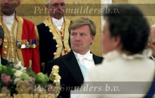 Den Haag 21 april 2009
Staatsbezoek van Koning Carl Gustav en koningin Silvia aan Nederland. Prinses Maxima Koningin Beatrix Prins Willem Alexander Pieter v Vollenhoven en prinses Margriet.
Peter Smulders bv
