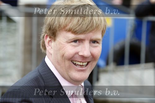 Makkum en Franeker30 april 2008
Koninginnedag 2008 met Koningin Beatrix Prins Willem Alexander Friso Constantijn Maurits Floris Pieter Christiaan Pieter v Vollenhoven en de prinsessen Maxima Laurentien Mabel Aimee Anita Margriet en Marilene.
Peter Smulders bv