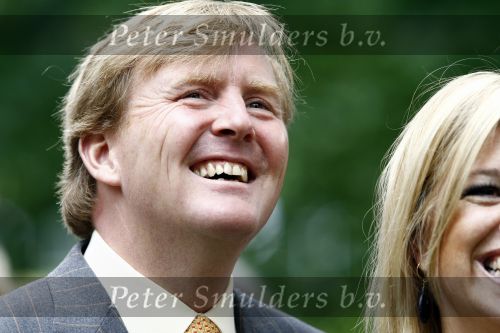 Wassenaar 31 mei 2008
Prinses Maxima en Prins Willem Alexander openen de beeldentuin bij het stadhuis van Wassenaar.