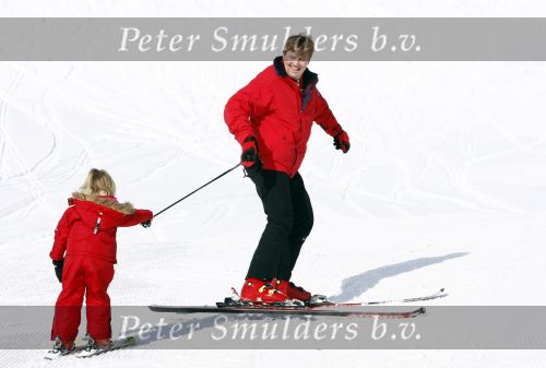 Lech 16 februari 2009
Fotosessie met de koninklijke familie in Oberlech. Koningin Beatrix Prins Willem Alexander Prinses Maxima Prinses Amalia Prinses Alexia Prinses Ariane Prins Constantijn Prins es Laurentien Claus Cazimir Eloise en  Leonore.