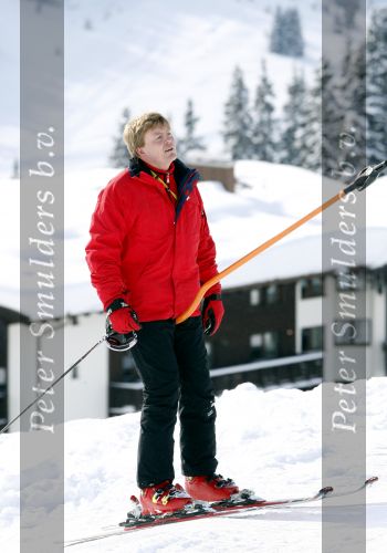 Lech 16 februari 2009
Fotosessie met de koninklijke familie in Oberlech. Koningin Beatrix Prins Willem Alexander Prinses Maxima Prinses Amalia Prinses Alexia Prinses Ariane Prins Constantijn Prins es Laurentien Claus Cazimir Eloise en  Leonore.