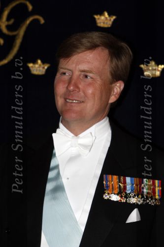 Den Haag 22 april 2009
Diner met de koninklijke familie van zweden en nederland. Aanwezig waren Prinses Maxima Koningin Beatrix Prins Willem Alexander Prinses Margriet Koning Carl Gustav en Koningin Silvia.
Peter Smulders bv