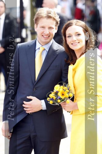 Makkum en Franeker30 april 2008
Koninginnedag 2008 met Koningin Beatrix Prins Willem Alexander Friso Constantijn Maurits Floris Pieter Christiaan Pieter v Vollenhoven en de prinsessen Maxima Laurentien Mabel Aimee Anita Margriet en Marilene.
Peter Smulders bv