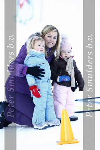 Lech 10 februari 2008
Fotosessie Koninklijke familie. Aanwezig waren Koningin Beatrix Maxima Prins Willem Alexander Amalai Alexia Ariane Prins Constantijn Prinses Laurentien Eloise Claus Cazimir en Elenore.