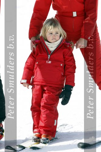 Lech 16 februari 2009
Fotosessie met de koninklijke familie in Oberlech. Koningin Beatrix Prins Willem Alexander Prinses Maxima Amalia Alexia Ariane Prins Constantijn Prins es Laurentien Claus Cazimir Eloise en  Leonore.
Peter Smulders bv