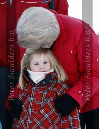 Lech 10 februari 2008
Fotosessie Koninklijke familie. 
Prinses Amalia met Koningin Beatrix