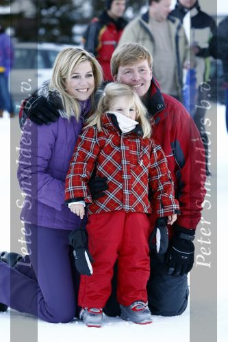 Lech 10 februari 2008
Fotosessie Koninklijke familie. 
Prinses Amalia met Prinses Maxima en Prins Willem Alexander
