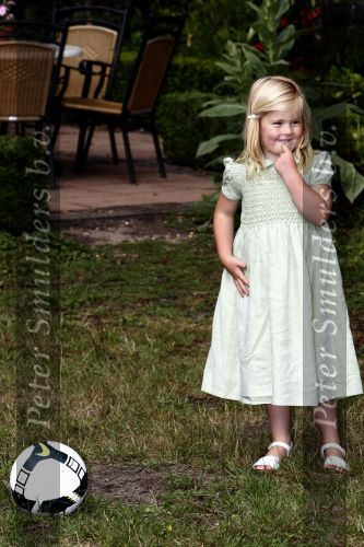 Wassenaar 11 juli 2008
Foto uurtje met prinses Maxima Prins Willem Alexander  en hun dochters Prinses Amalia Prinses Alexia en Prinses Ariane . 
Ze komen aanrijden in bakfiets.