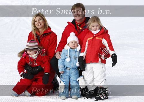 Lech 16 februari 2009
Fotosessie met de koninklijke familie in Oberlech. Koningin Beatrix Prins Willem Alexander Prinses Maxima Amalia Alexia Ariane Prins Constantijn Prins es Laurentien Claus Cazimir Eloise en  Leonore.
Peter Smulders bv