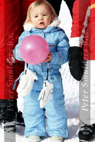 Lech 16 februari 2009
Fotosessie met de koninklijke familie in Oberlech. Koningin Beatrix Prins Willem Alexander Prinses Maxima Amalia Alexia Ariane Prins Constantijn Prins es Laurentien Claus Cazimir Eloise en  Leonore.
Peter Smulders bv