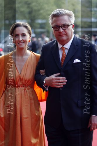 Utrecht 28 april 2009
Pieter v Vollenhoven viert zijn 70e verjaardag in het Beatrix theater in Utrecht. Prinses Laurent van belgie met zijn vrouw Prinses Claire
Peter Smulders bv