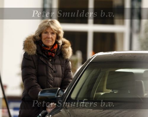 Wijk bij Duurstede 28 februari 2009
Prinses Irene staat te tanken.
Peter Smulders bv