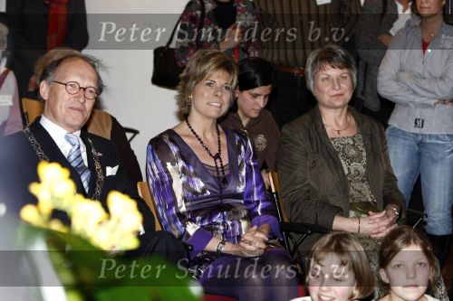 Apeldoorrn 13 maart 2008
Prinses Laurentien tijdens voorlees marathon in Apeldoorn.
Peter Smulders bv