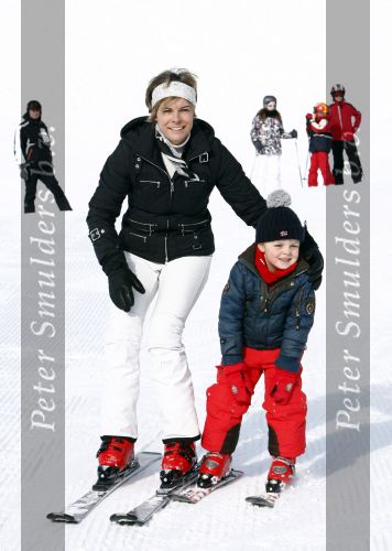 Lech 16 februari 2009
Fotosessie met de koninklijke familie in Oberlech. Koningin Beatrix Prins Willem Alexander Prinses Maxima Amalia Alexia Ariane Prins Constantijn Prins es Laurentien Claus Cazimir Eloise en  Leonore.
Peter Smulders bv