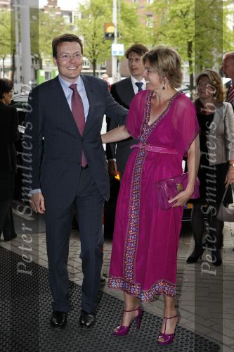 Amsterdam 16 april 2009
Prinses laurentien en Prins Constantijn bij concertgebouw.
Peter Smulders bv