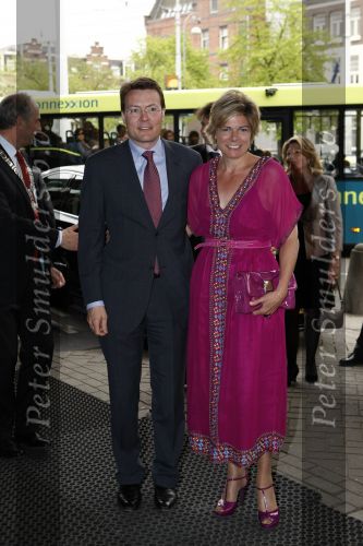 Amsterdam 16 april 2009
Prinses laurentien en Prins Constantijn bij concertgebouw.
Peter Smulders bv