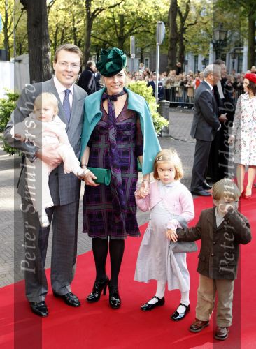 Den Haag 20 oktober 2007
Dop prinses Ariane. Prinses Laurentien Prins Constantijn met hun kinderen Eloise Claus Casimir en Leonore.
Peter Smulders bv