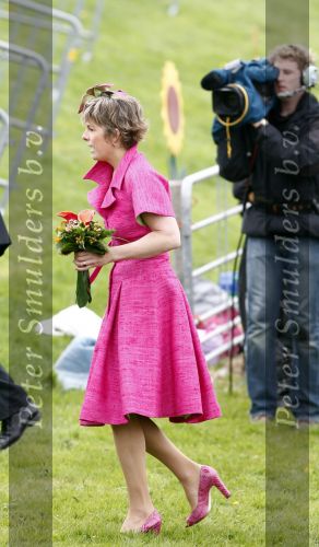 Makkum en Franeker30 april 2008
Koninginnedag 2008 met Koningin Beatrix Prins Willem Alexander Friso Constantijn Maurits Floris Pieter Christiaan Pieter v Vollenhoven en de prinsessen Maxima Laurentien Mabel Aimee Anita Margriet en Marilene.
Peter Smulders bv