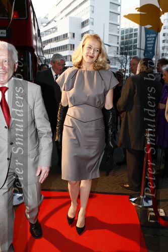 Den Haag 2 april 2009
Opening / premiere van filmdagen in Den Haag. Prinses Mabel Wisse Smit met haar man Prins Friso
Peter Smulders bv