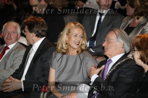 Den Haag 2 april 2009
Opening / premiere van filmdagen in Den Haag. Prinses Mabel Wisse Smit met haar man Prins Friso
Peter Smulders bv