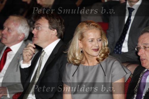 Den Haag 2 april 2009
Opening / premiere van filmdagen in Den Haag. Prinses Mabel Wisse Smit met haar man Prins Friso
Peter Smulders bv