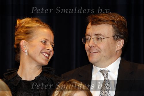Amsterdam  12 december 2007
Uitreiking prins Claus prijzen in het muziekcentrum aan het ij. Orinses Maxima Laurentien Mabel Koningin Beatrix Prins Willem Alexander Friso en Constantijn zijn daarbij aanwezig.