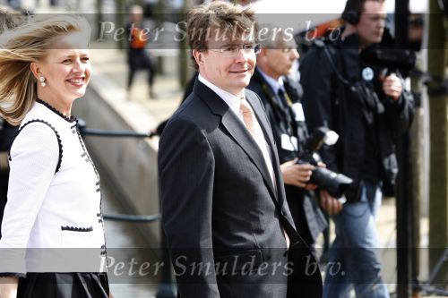Makkum en Franeker30 april 2008
Koninginnedag 2008 met Koningin Beatrix Prins Willem Alexander Friso Constantijn Maurits Floris Pieter Christiaan Pieter v Vollenhoven en de prinsessen Maxima Laurentien Mabel Aimee Anita Margriet en Marilene.
Peter Smulders bv