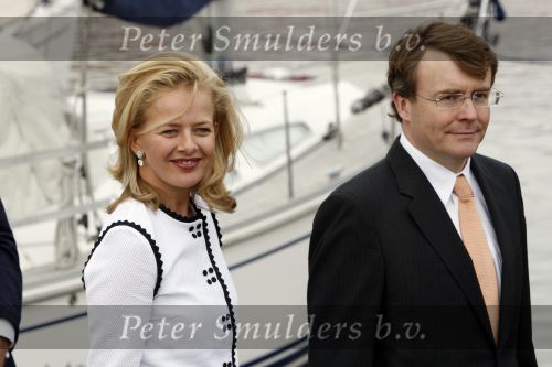 Makkum en Franeker30 april 2008
Koninginnedag 2008 met Koningin Beatrix Prins Willem Alexander Friso Constantijn Maurits Floris Pieter Christiaan Pieter v Vollenhoven en de prinsessen Maxima Laurentien Mabel Aimee Anita Margriet en Marilene.
Peter Smulders bv