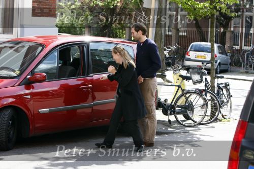 Amsterdam 2 mei 2008
Prinses Margarita en haar verloofde / vriend Tjalling winkelen op de pc hooftstraat op de dag waarvan verteld werd dat ze zouden trouwen.
Peter Smulders bv
