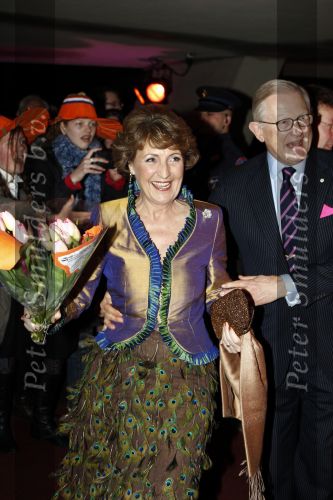 Apeldoorn 19 januari 2008
Prinses Margriet Pieter v Vollenhoven Prins Maurits Prinses Marilene Prins Bernhard jr  een zwangere Prinses Annette Prins Pieter Christiaan Prinses Anita Prins Floris Prinses Aimee Koningin Beatrix Prins Constantijn Prinses Laurentien Prins Friso Prinses Mabel Wisse Smit Prins Carlos en Prinses carolien bij voorstelling in Theater tbv vefrjaardag prinses Margriet.