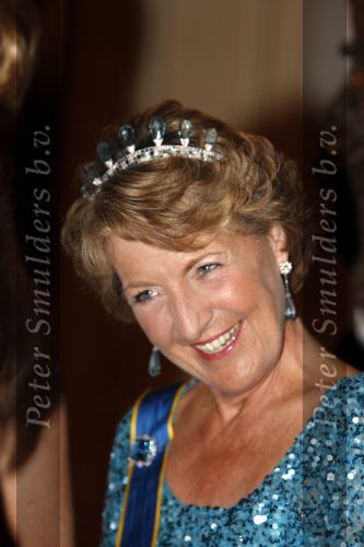 Den Haag 22 april 2009
Diner met de koninklijke familie van zweden en nederland. Aanwezig waren Prinses Maxima Koningin Beatrix Prins Willem Alexander Prinses Margriet Koning Carl Gustav en Koningin Silvia.
Peter Smulders bv