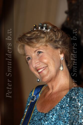 Den Haag 22 april 2009
Diner met de koninklijke familie van zweden en nederland. Aanwezig waren Prinses Maxima Koningin Beatrix Prins Willem Alexander Prinses Margriet Koning Carl Gustav en Koningin Silvia.
Peter Smulders bv